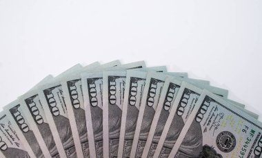 beyaz arka plan üzerinde para banknot