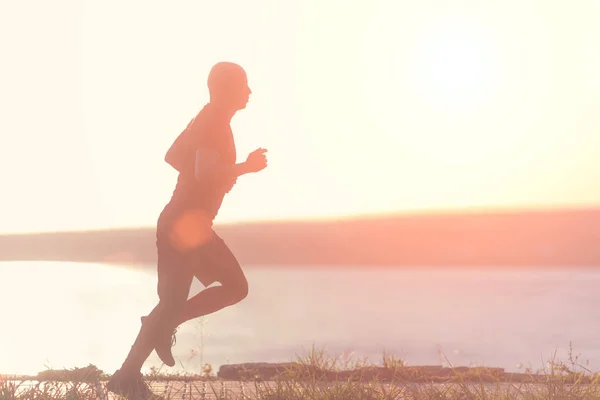 Athletischer Junger Mann Beim Laufen Der Natur Gesunder Lebensstil — Stockfoto