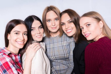 Ortak portre çekici genç kadın.