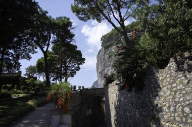İtalyan ve Capri sokaklarında