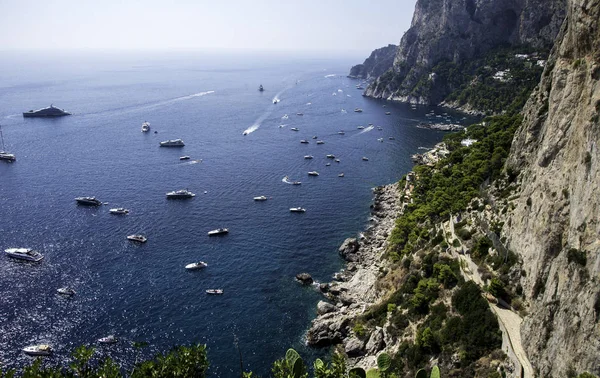 Isola Capri Con Barche — Foto Stock