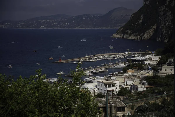 Isola Capri Con Barche — Foto Stock