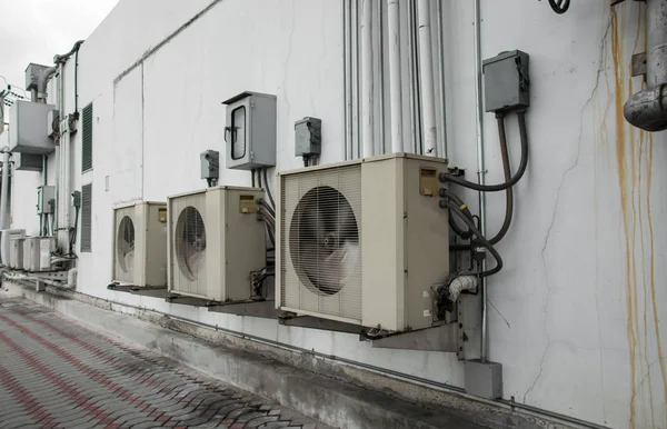 Air Conditioners Condenser Units — Stock Photo, Image