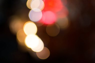 Sabahleyin güzel ışıkta bokeo. Bulanıklık arka planı.