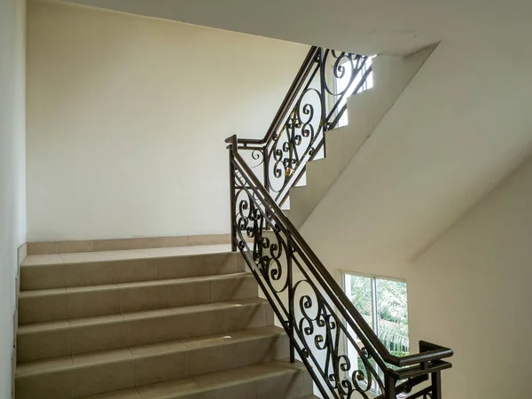 Escalera Mármol Con Escaleras Salón Lujo — Foto de Stock