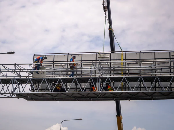 Construction Site Crane Lifting Led Signboard Blank Billboard Blue Sky — Stock Photo, Image