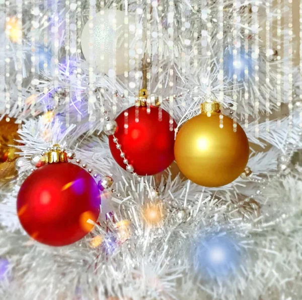 Noel tatili arka planı kırmızı top mavi kar taneleri metin şablonu illüstrasyon bayrak kolajı alıntıları