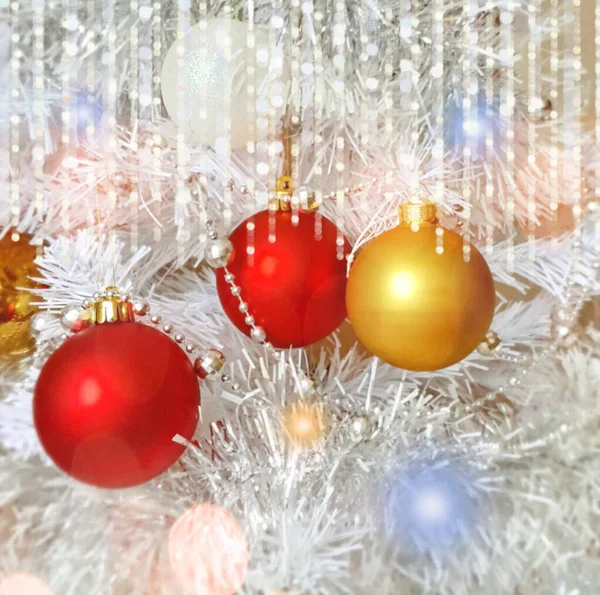 크리스마스 배경에는 공처럼 눈송이가 현수막 콜라주를 그린다 — 스톡 사진