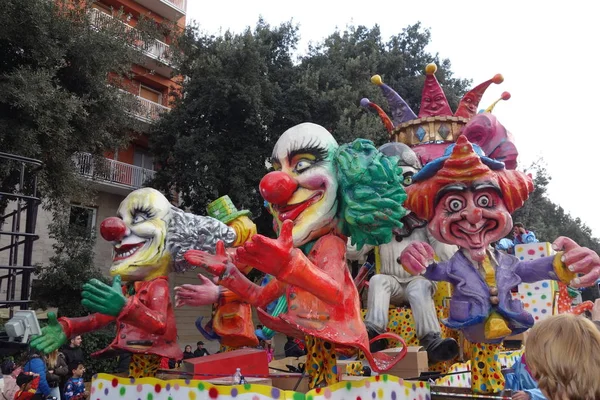 Verona Itália Março 2019 Carruagens Maks Desfilam Durante Carnaval Cidade — Fotografia de Stock