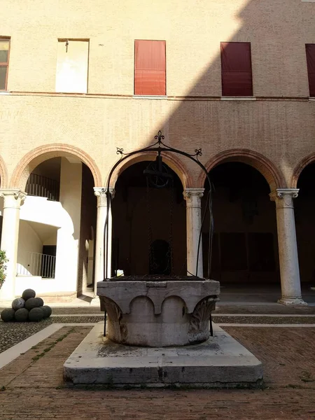 Este Castillo Interior Ciudad Ferrara Italia — Foto de Stock