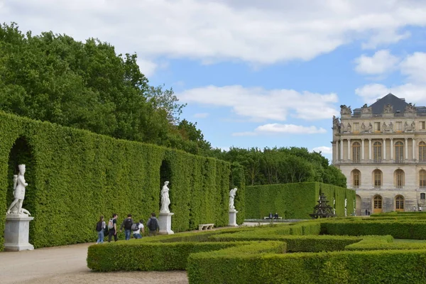 Versailles Frankrike Maj 2018 Trädgårdarna Kungliga Slottet Versailles Versailles Regionen — Stockfoto