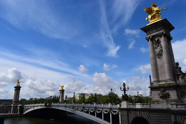 Παρίσι Γαλλία Μαΐου 2018 Γέφυρα Pont Alexandre Iii Κατά Μήκος — Φωτογραφία Αρχείου