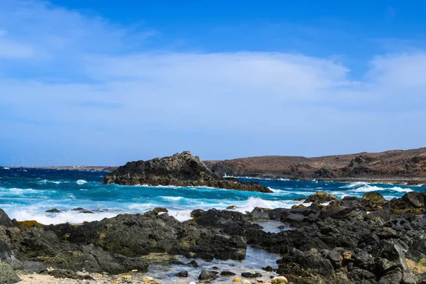 Arikok Természeti Park Aruba Szigetén Karib Tengeren Sivatagokkal Óceáni Hullámokkal — Stock Fotó