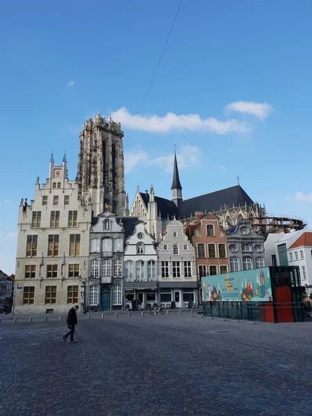 Mechelen Flandria Belgia Grudnia 2018 Plac Mechelen Katedra Rumbolda Historycznym — Zdjęcie stockowe