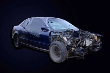Araba kaza bir motor olmadan sonra.