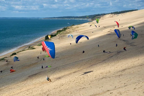 Yamaç paraşütü tarafından Bordeaux Dune du Pilat üzerinde