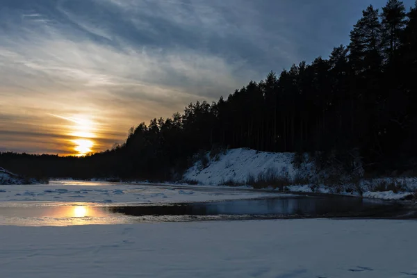 Walk on the ice to the high coast of Bystrica