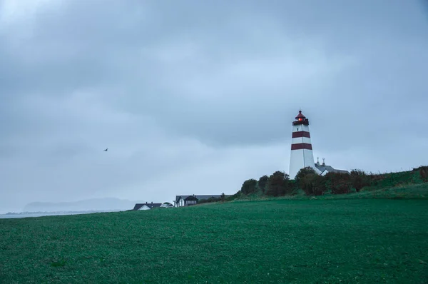 Alnes deniz feneri Godoy Island Alesund, Norveç