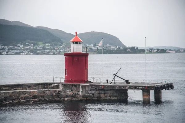 Világítótorony Norvég Tenger Közelében Alesund Norvégia — Stock Fotó