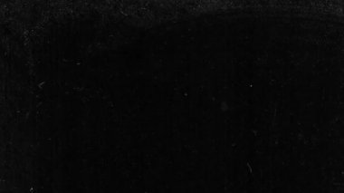 Eski Film Efekti Tırmık, Toz, Gürültü Örtüsü. Siyah zemin üzerinde hareket eden beyaz organik toz parçacıkları.