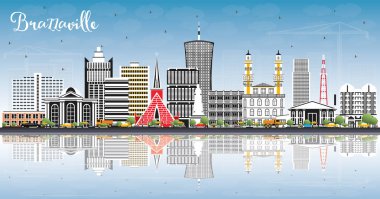 Brazzaville Kongo şehir manzarası ile gri binalar, mavi gökyüzü ve yansımaları Cumhuriyeti. Vektör çizim. İş seyahat ve Turizm kavramı tarihi mimarisi ile. Brazzaville Cityscape yerler ile.