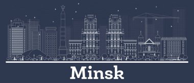 Anahat Minsk Beyaz Rusya şehir manzarası ile beyaz binalar. 