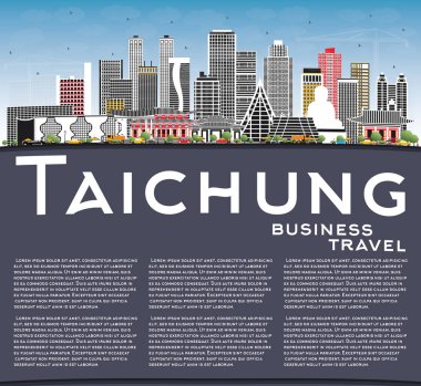 Gri binalar, mavi gökyüzü ve C ile Taichung Tayvan şehir silueti