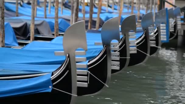 Gondolas Venice Swaying Waves Cloudy Weather Close View Italy — Stock Video