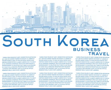 Blue Buildings ve Copy Space ile Güney Kore City Skyline 'ın ana hatları. Vektör İllüstrasyonu. Tarihi Mimariyle İş Seyahati ve Turizm Konsepti. Tarihi yerleri olan Güney Kore Şehri manzarası. Seul.