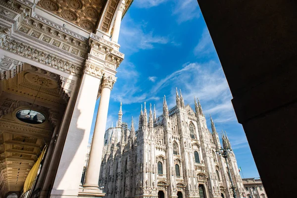 Facade Milan Duomo Italy Milan Cathedral Sunny Day Bottom View — Stock Photo, Image
