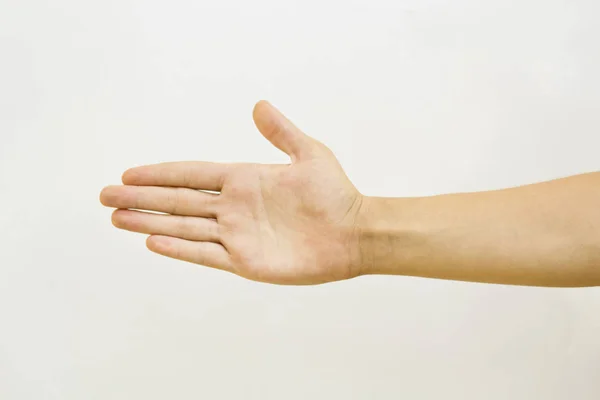 Erkek genç palm el, beyaz arka plan üzerinde izole kadar.