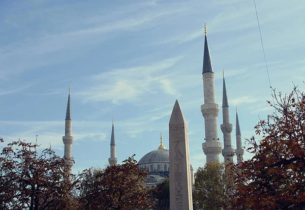 Sultan Ahmet Moschee Und Obelisk Istanbul — Stockfoto