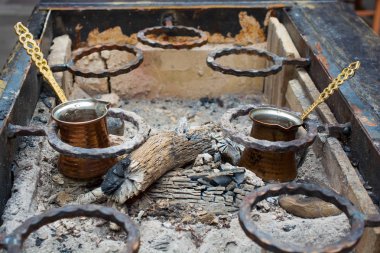 Barbekü, Türk kahve pişirme. Yemek, İçecek farklı bir zevk olduğunu