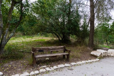 açıklığın yanında ve şehir orman Park road yakınındaki eski bir çarpık tezgah