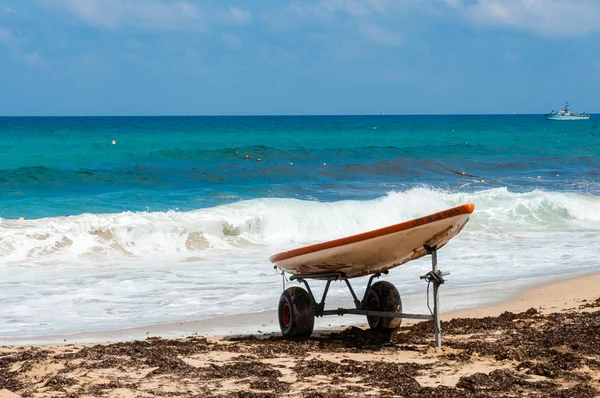 De Storm is voorbij en zal binnenkort de stranden openen — Stockfoto