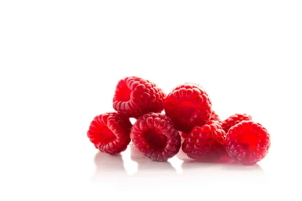 Fruits Garden Raspberry Heaped Lie Reflection White Background — Stock Photo, Image