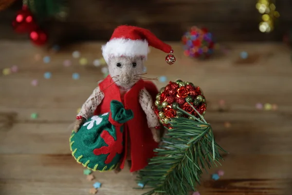 Крыса Санта Клауса Мешком Подарков Елкой Китайский Календарь — стоковое фото