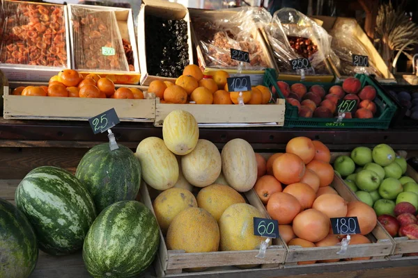Organic Different Fresh Fruits Vegetables Display Market — Stock Photo, Image