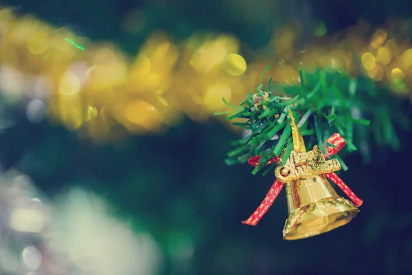 Glanz Glocke Und Christbaum Für Den Weihnachtlichen Hintergrund Hintergrund Der — Stockfoto