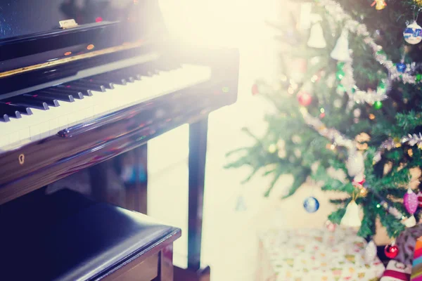 Piano Shine Christmas Tree Christmas Holiday Background New Year Holidays — Stock Photo, Image