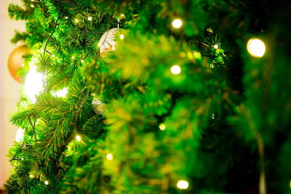Schitteren Kerstboom Voor Kerst Vakantie Achtergrond Nieuwjaars Vakantie Achtergrond — Stockfoto