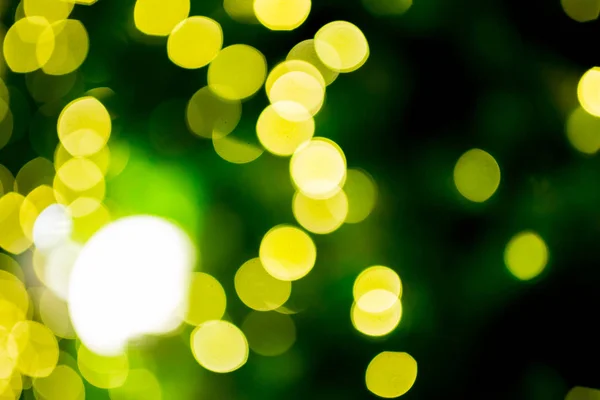 Bokeh Iluminação Árvore Natal Verde Fundo Férias Natal Ano Novo — Fotografia de Stock