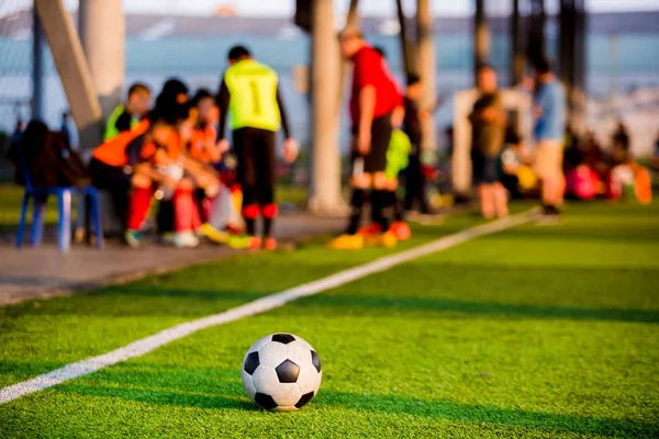 Palla Calcio Linee Contatto Tappeto Erboso Artificiale Con Offuscamento Dei — Foto Stock