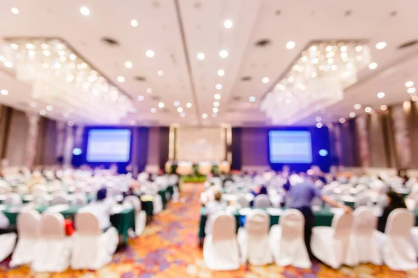 Desfoque de auditório para reunião de acionistas ou evento de seminário — Fotografia de Stock