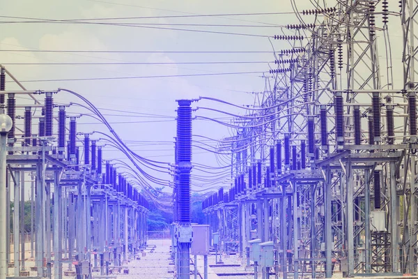 Electric power transmission lines, High voltage power transforme