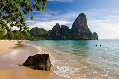 Tayland 'ın Krabi eyaletindeki güzel Railay plajı.