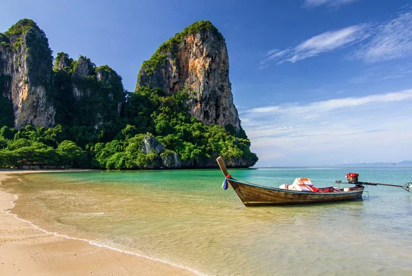 Tayland 'ın Krabi eyaletindeki güzel Railay plajı.