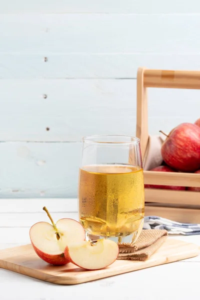 Apple Juice White Table — Stock Photo, Image