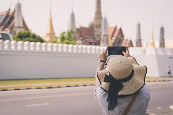 Portrait Asian Woman Wearing Hat Taking Pictures Smartphone Phra Kaew — Stock Photo, Image