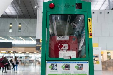 Defibrillator on airport clipart